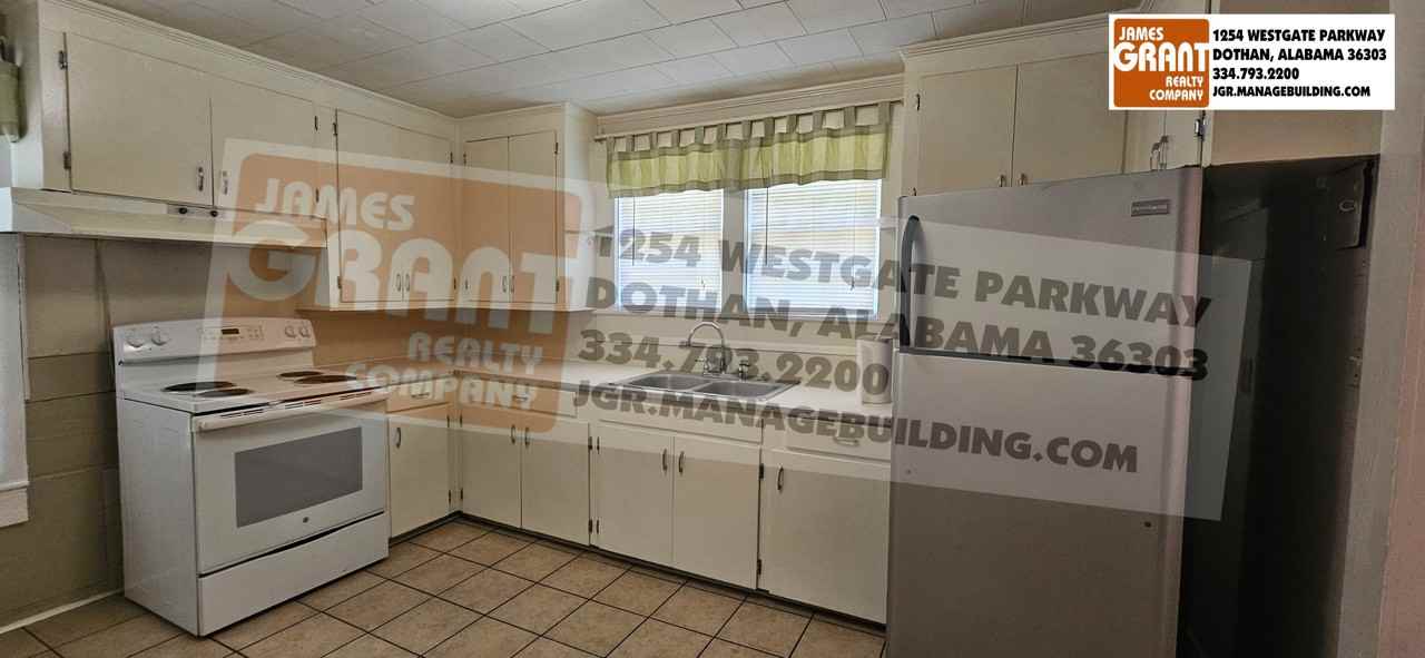 2253 Denton Rd - Photo 5 of 28