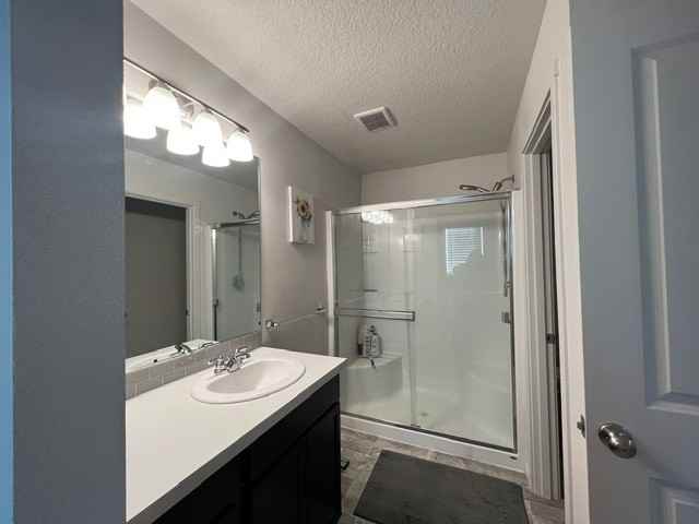 2243 Ne 118th Pl #1 - Photo 4 of 10