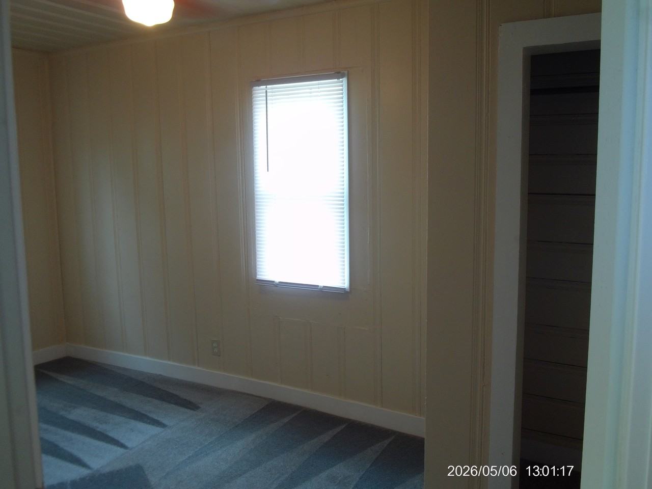 5553 Feather River Blvd - Photo 6 of 8