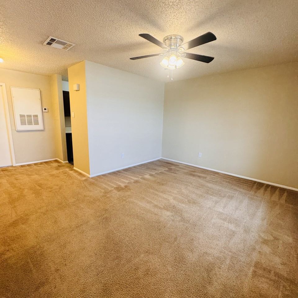 6824 Camden Ln - Photo 2 of 15
