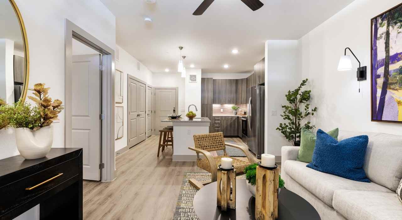 416 West Parsons Street - Photo 2 of 30