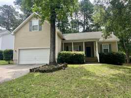 featured image of 104 Heatherlock St #1