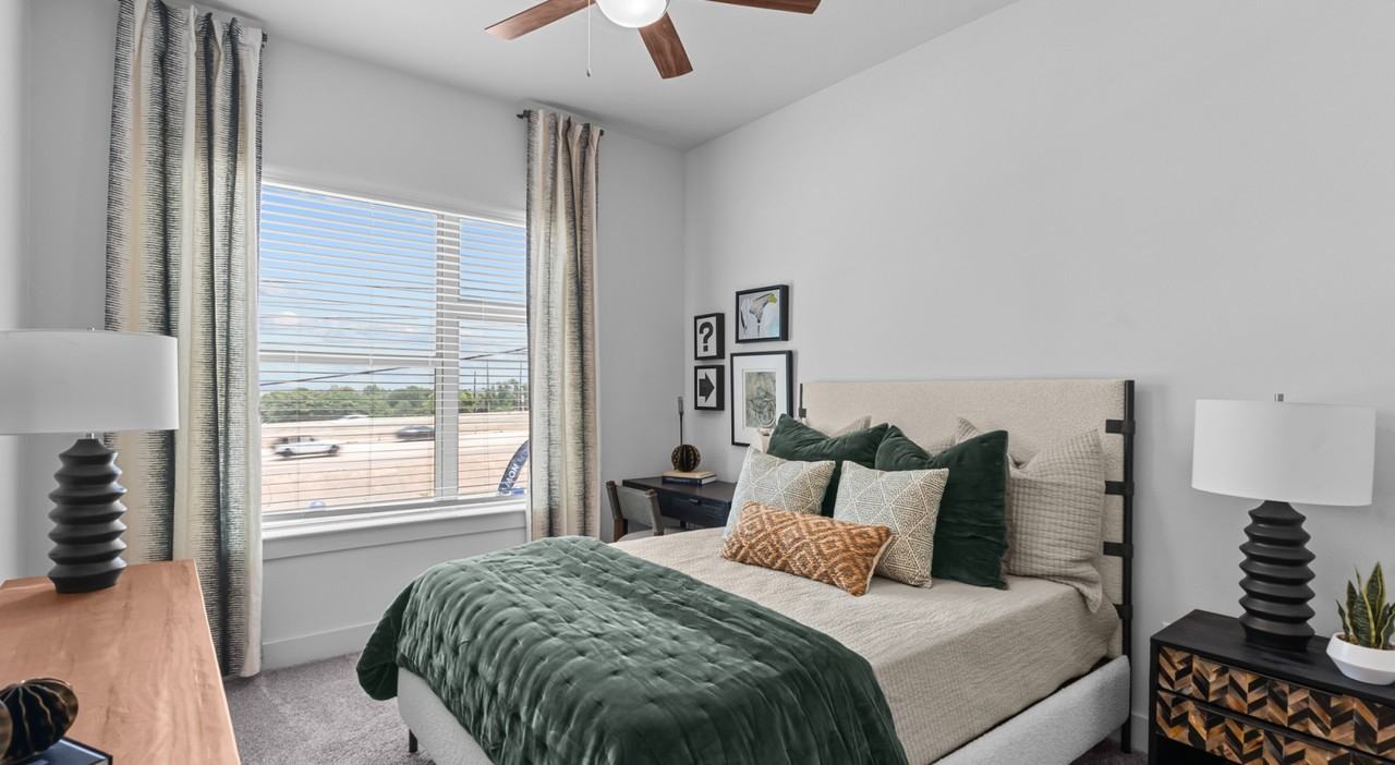 10901 Research Boulevard - Photo 6 of 23