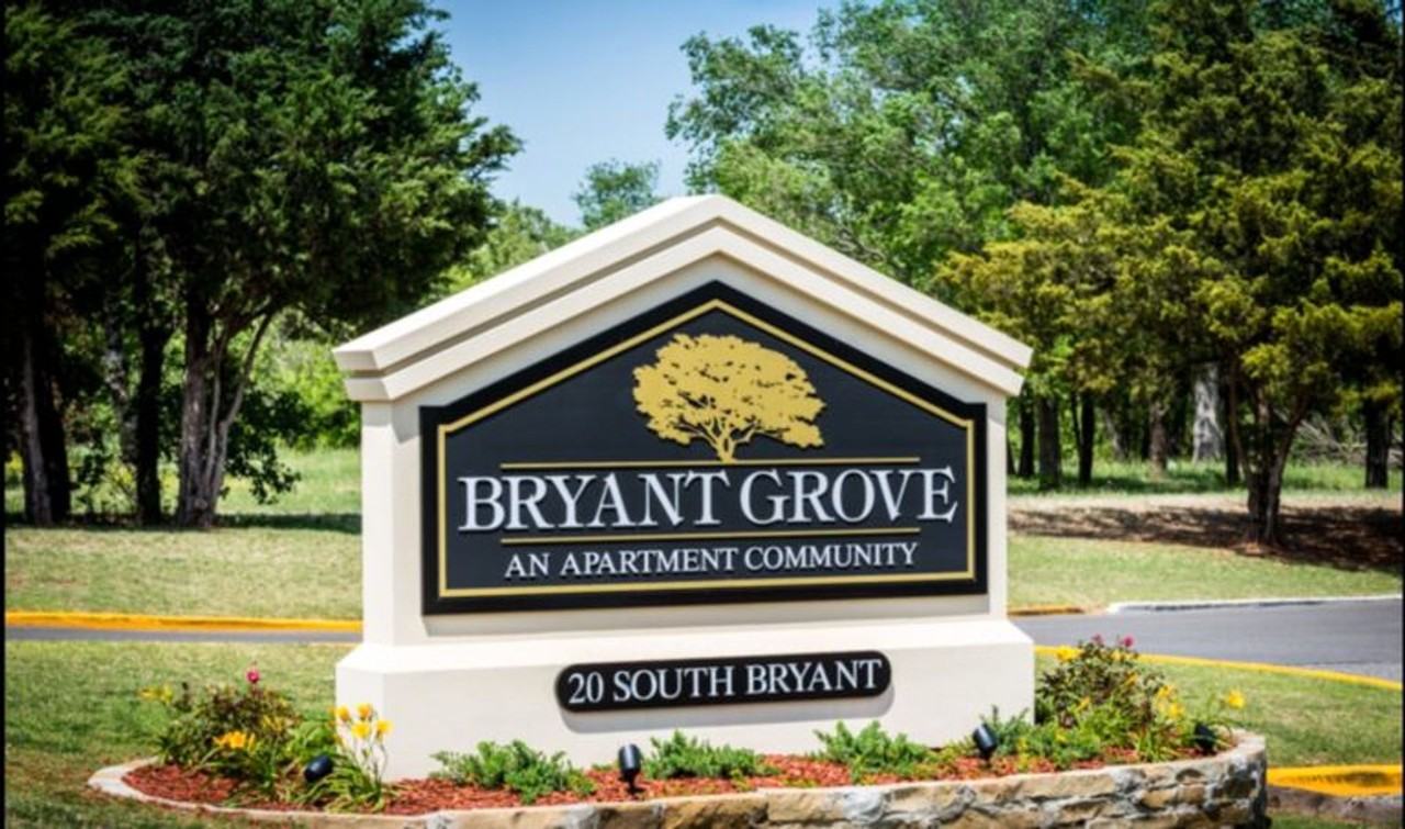 Bryant Grove Apartments - Photo 5 of 26