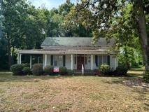 318 S. Limestone Street - Photo 1 of 1