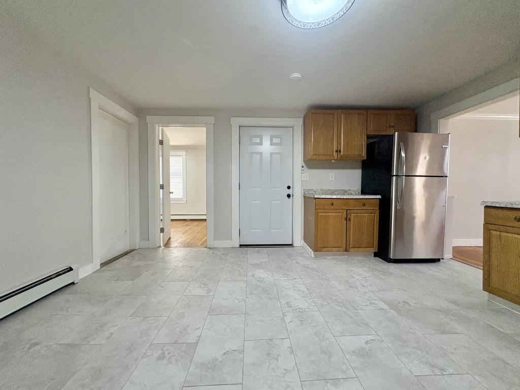 11 Boothby St Apt 1 - Photo 6 of 23