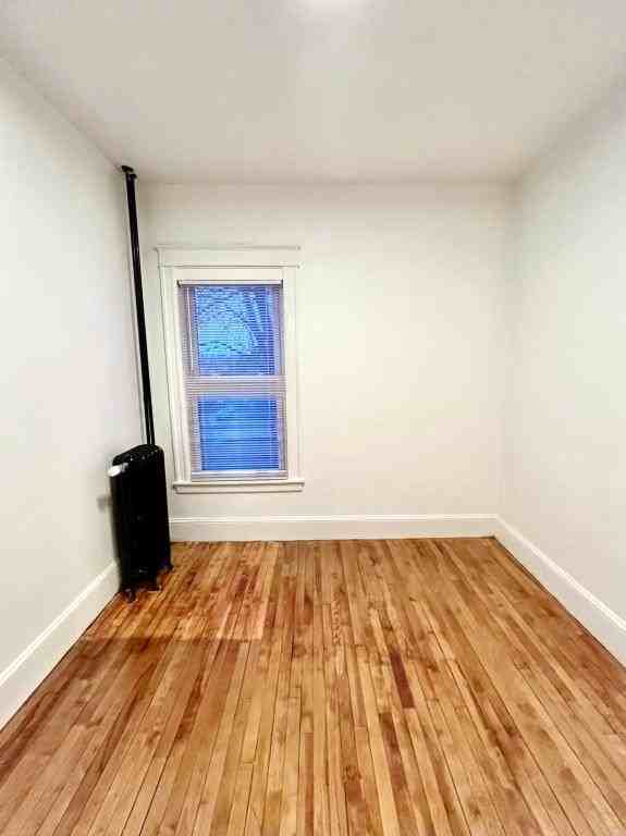 237 High St Apt 5 - Photo 5 of 9