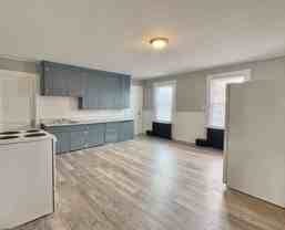 77 Birch St Apt 4 #Apt 4 - Photo 1 of 1