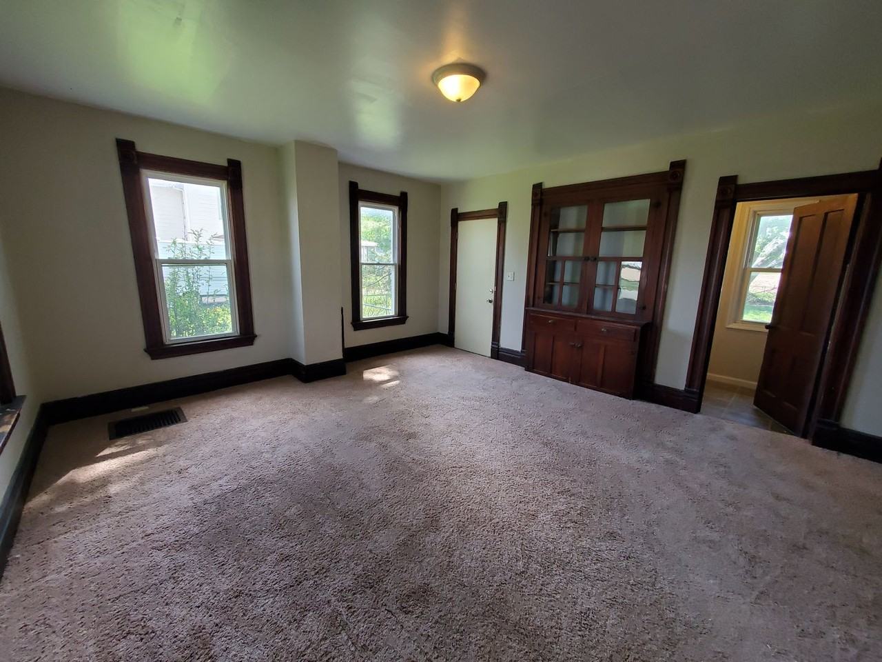 2623 170th Ave - Photo 2 of 14