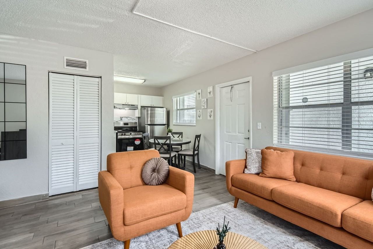 San Marco Apartments - Photo 4 of 50