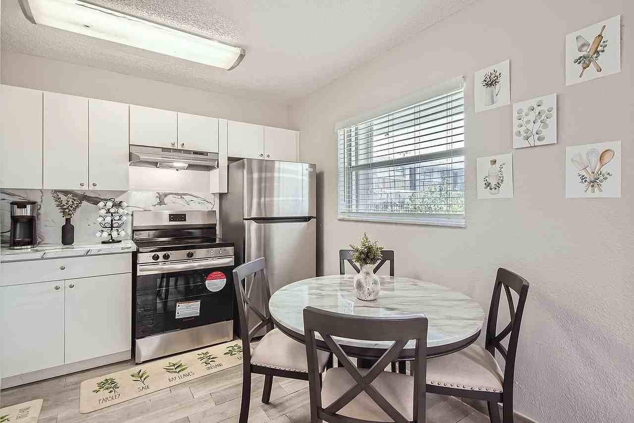 San Marco Apartments - Photo 6 of 50