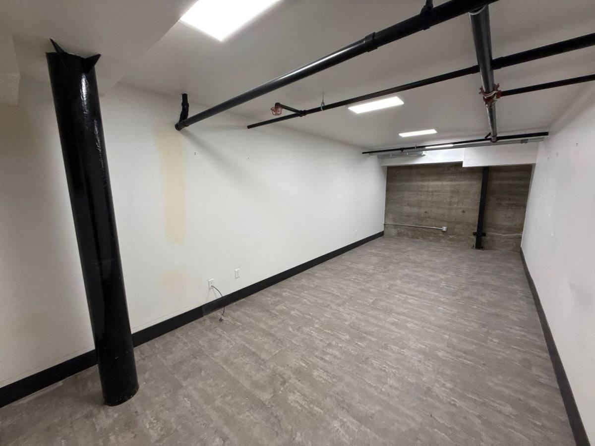 160 Liberty St Ne #B34 - Photo 3 of 10
