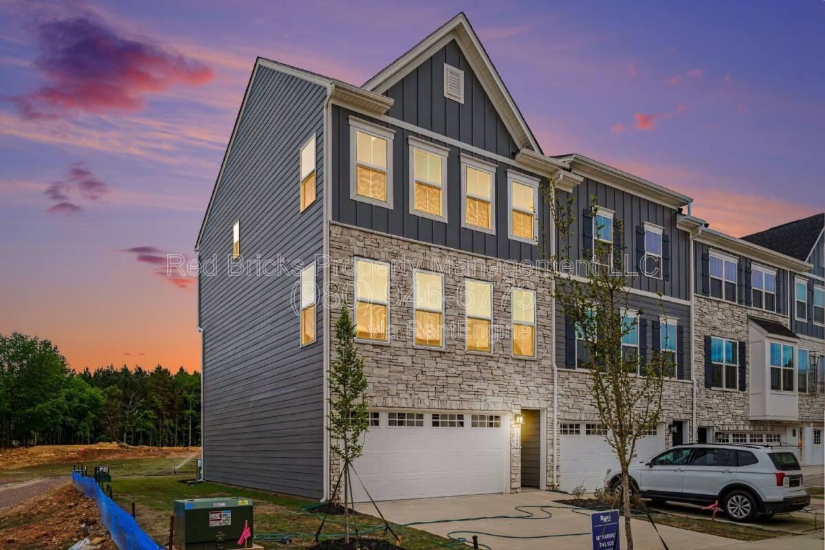 1063 Bracken Hill Rd - Photo 4 of 10
