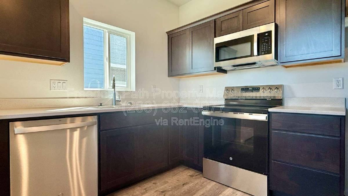 5102 E Norma Ave - Photo 5 of 10
