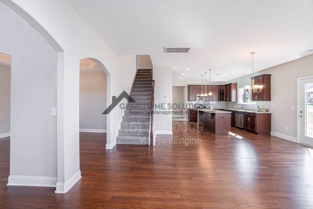 108 Santa Rosa Dr - Photo 5 of 8