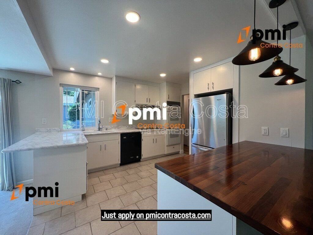 1173 Las Juntas Way - Photo 6 of 10