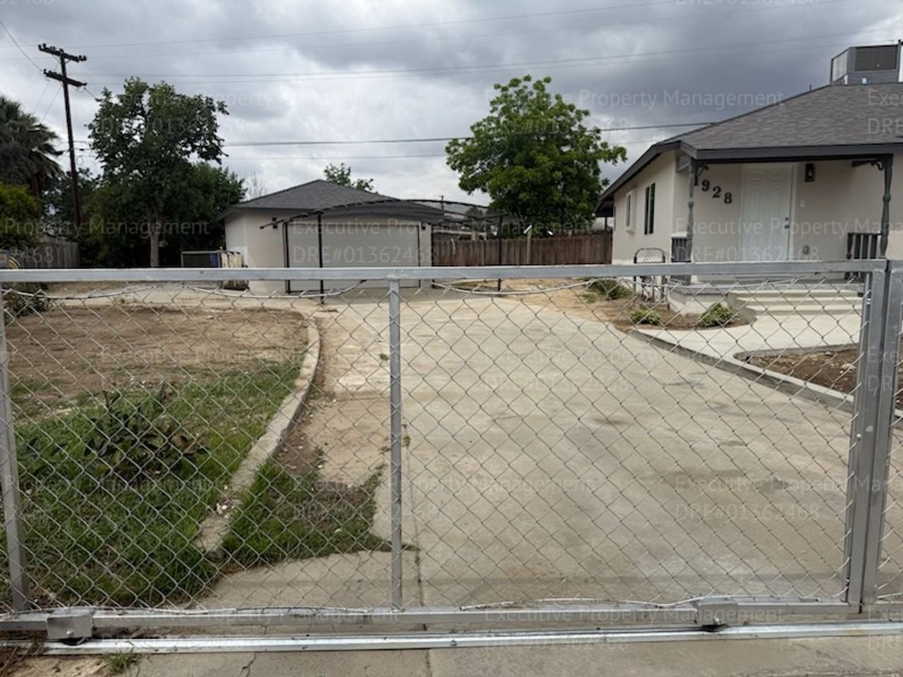 1928 Doolittle Ave - Photo 2 of 18