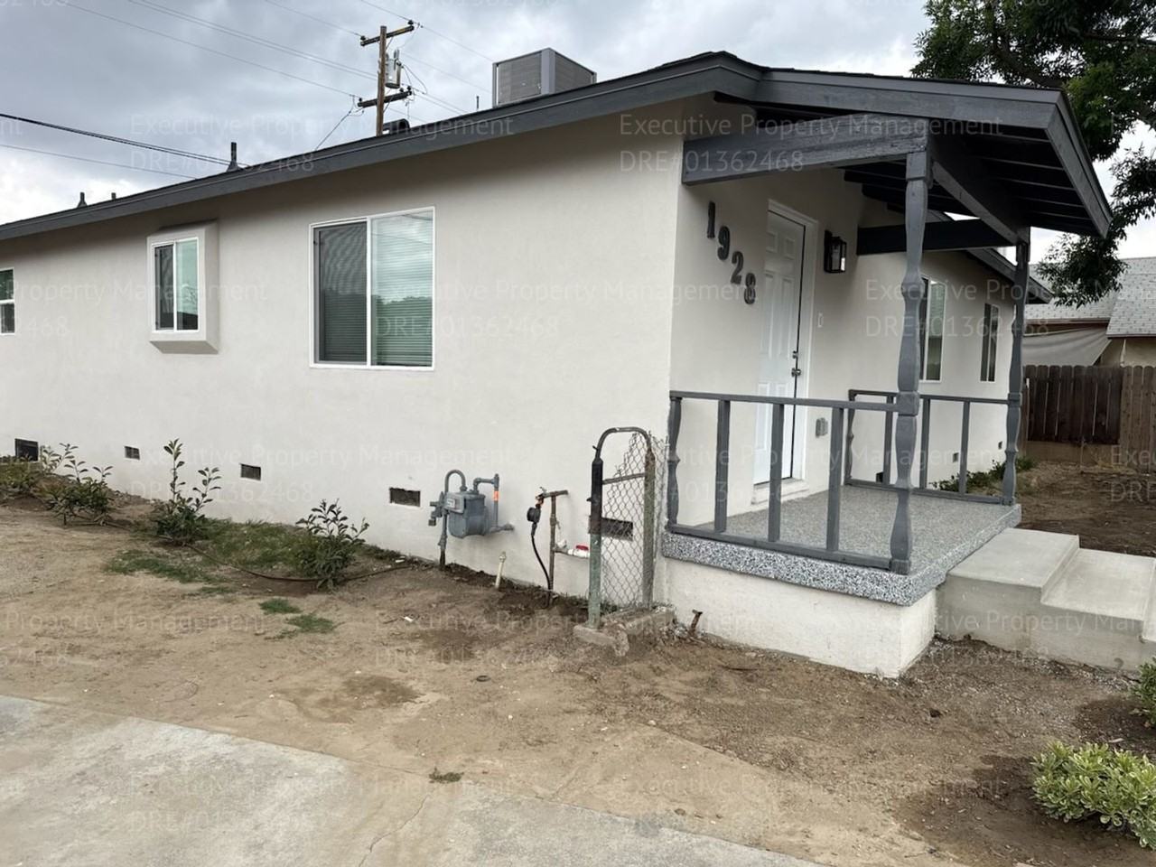 1928 Doolittle Ave - Photo 6 of 18