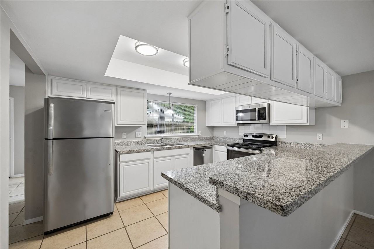 2 Goldthread Ct - Photo 5 of 28