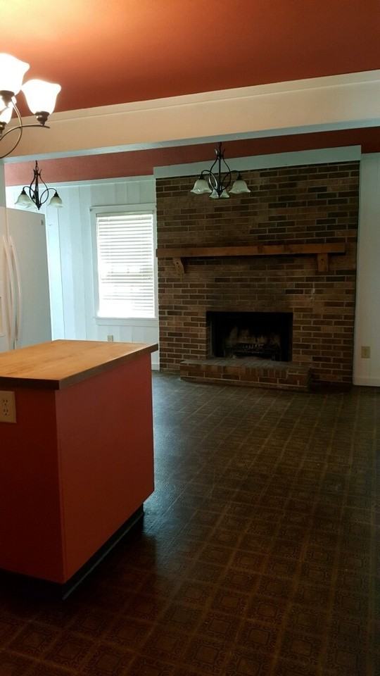 2600 Sherman Ave - Photo 7 of 19