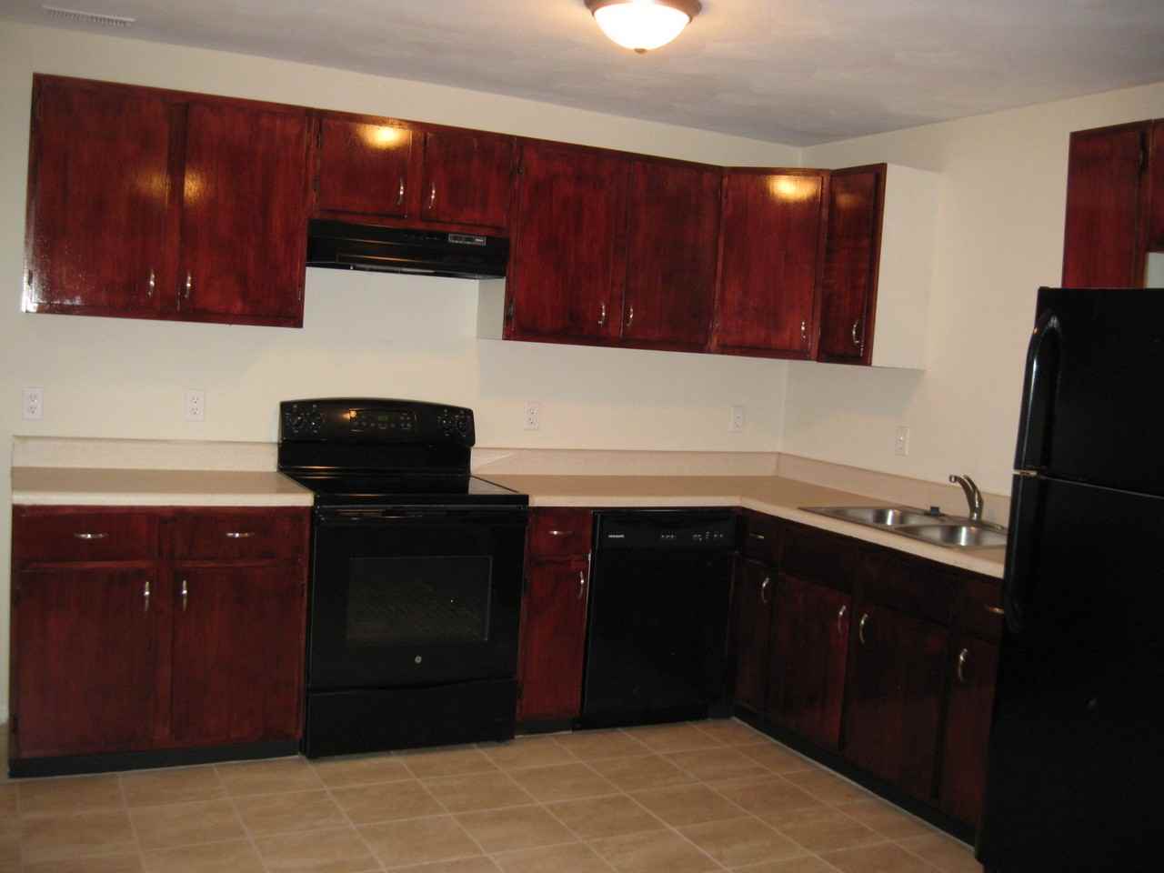 1336 W. 38th Street - Photo 3 of 27