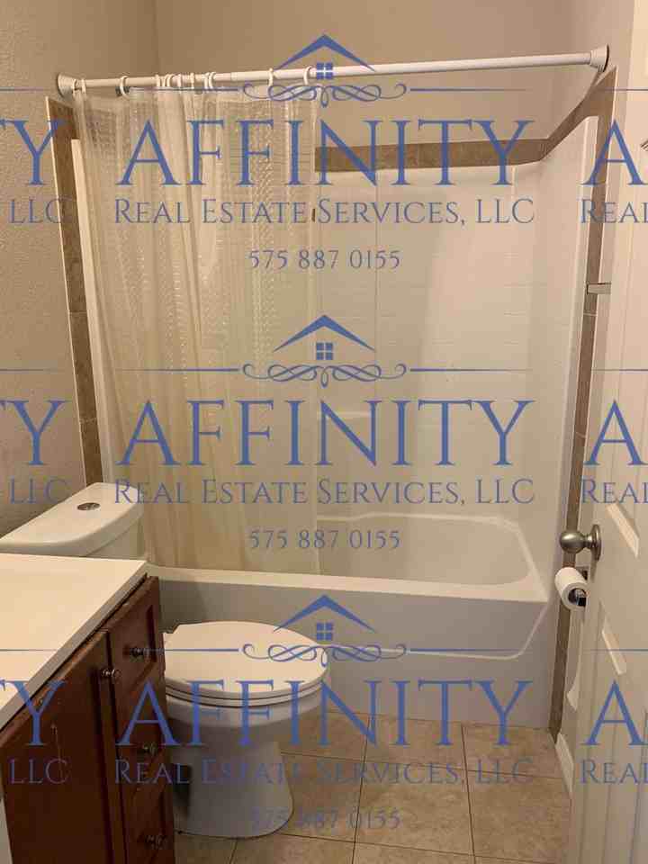 602 N. Guadalupe St. - Photo 5 of 6