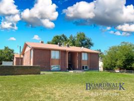 featured image of 4626 4626 W Carnegie Tech St
