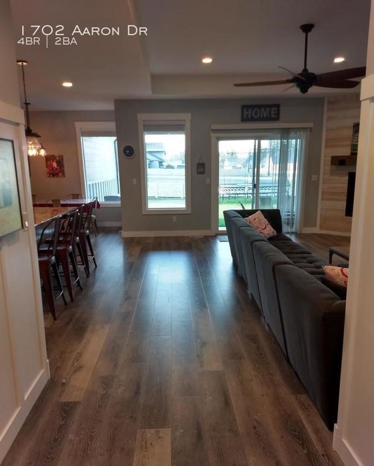 1702 Aaron Dr - Photo 2 of 19