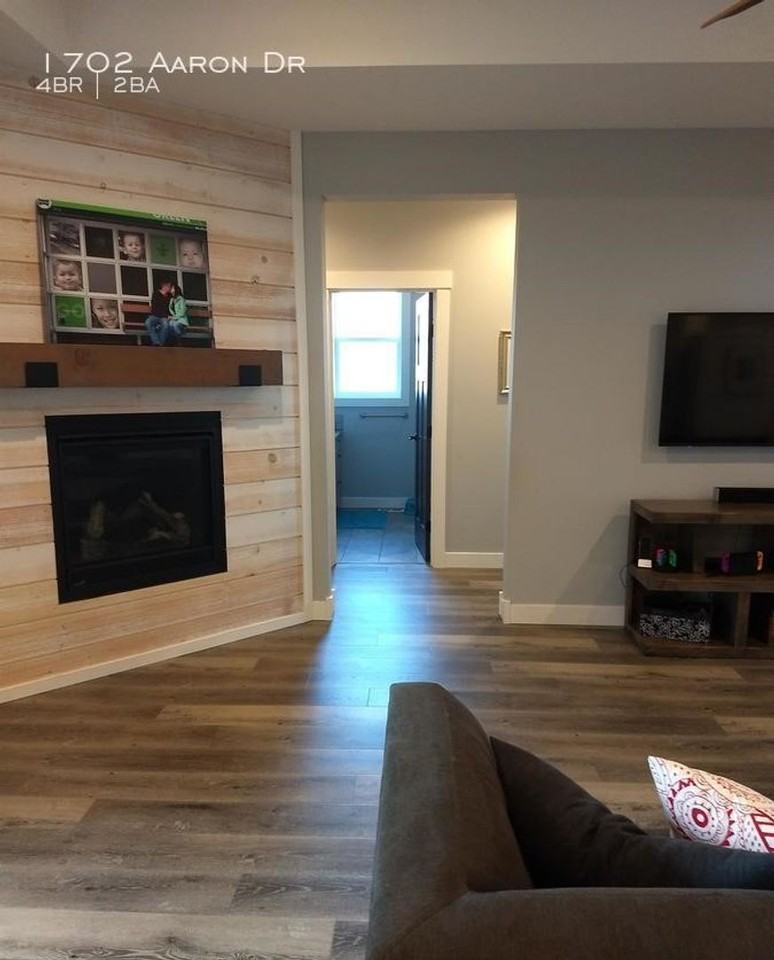 1702 Aaron Dr - Photo 5 of 19