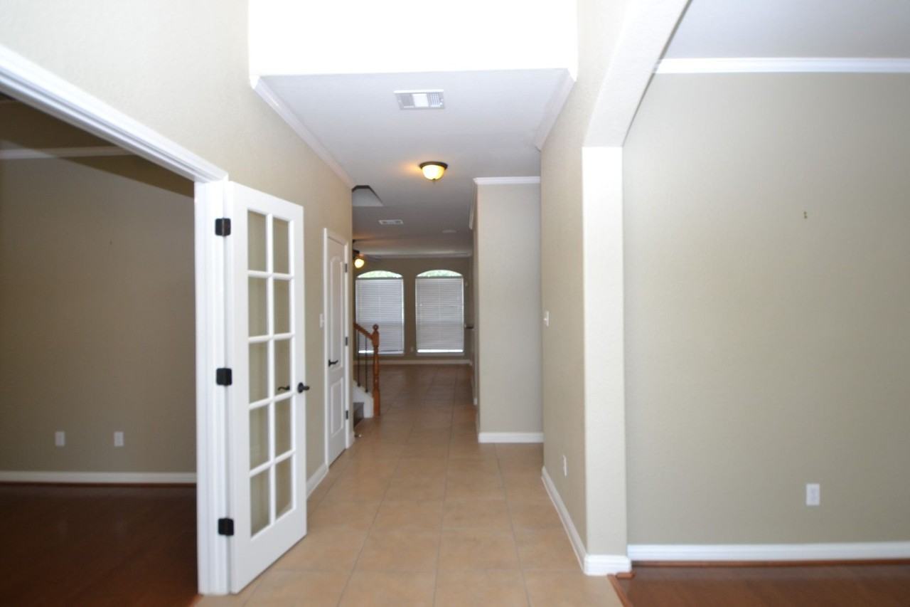 4534 Wandering Vine Trl - Photo 3 of 47