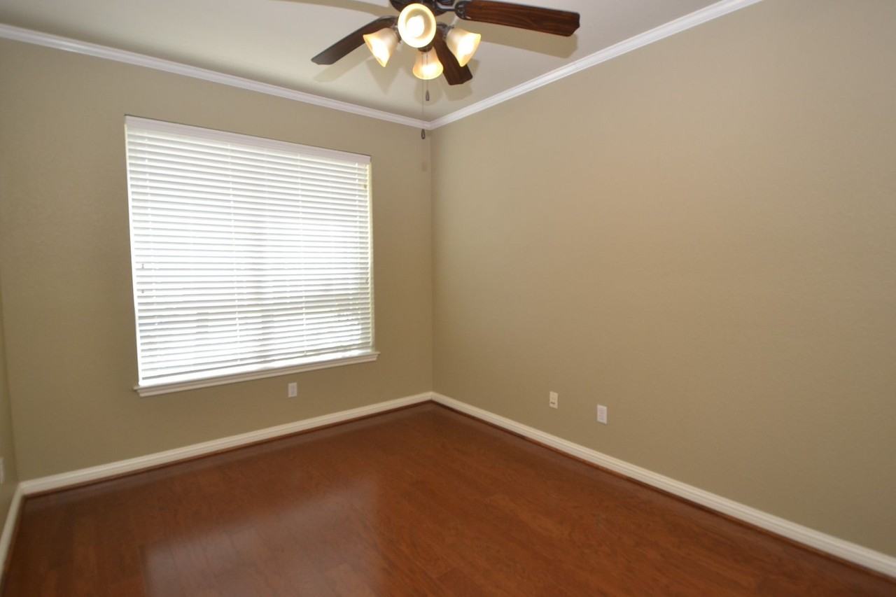 4534 Wandering Vine Trl - Photo 5 of 47