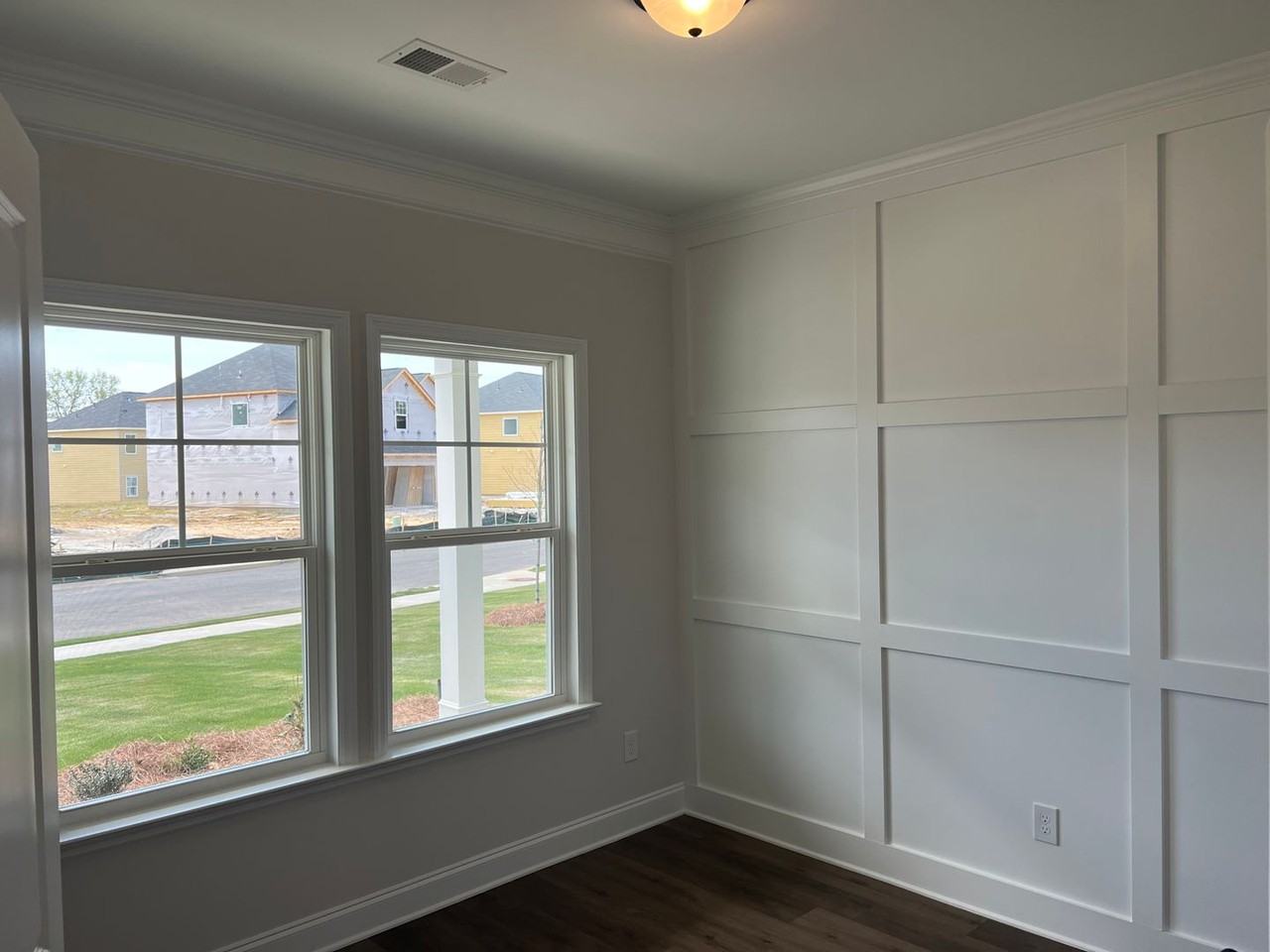3671 Lynnwood Dr - Photo 6 of 42