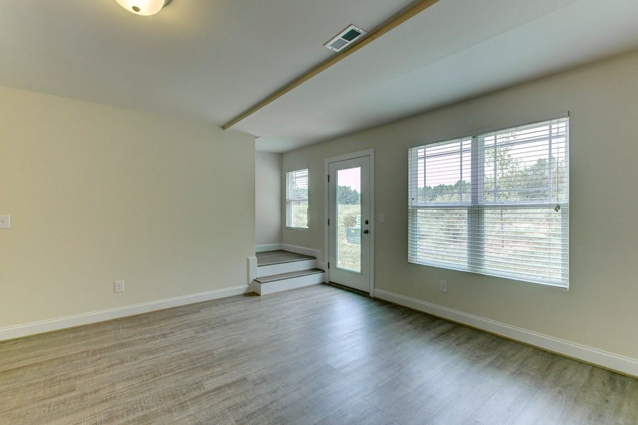 87 Old Stage Rd - Photo 6 of 22
