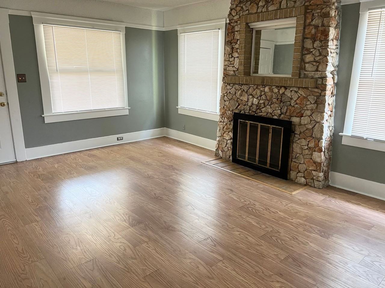 9 E Olive Ave - Photo 3 of 13