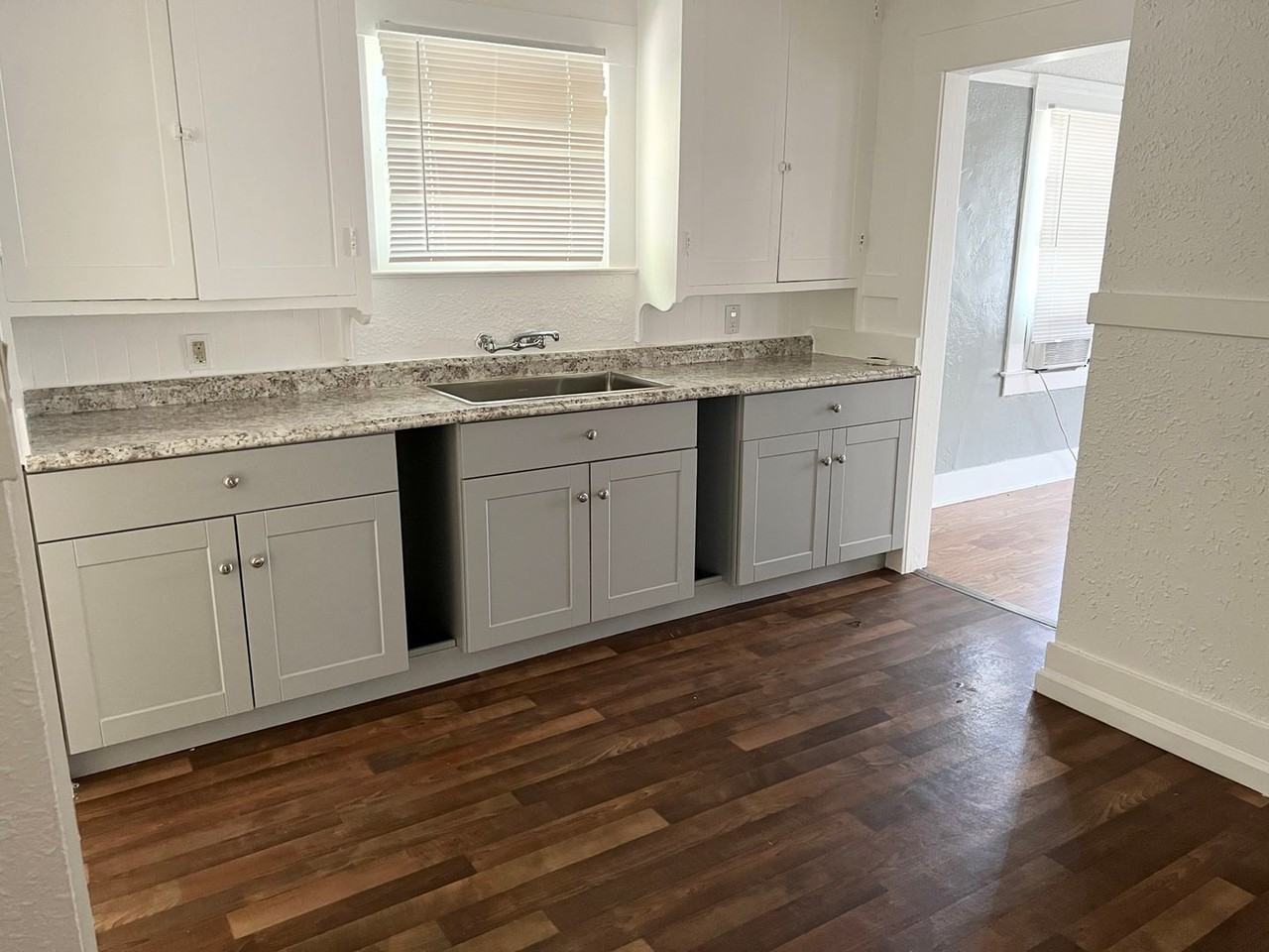 9 E Olive Ave - Photo 7 of 13