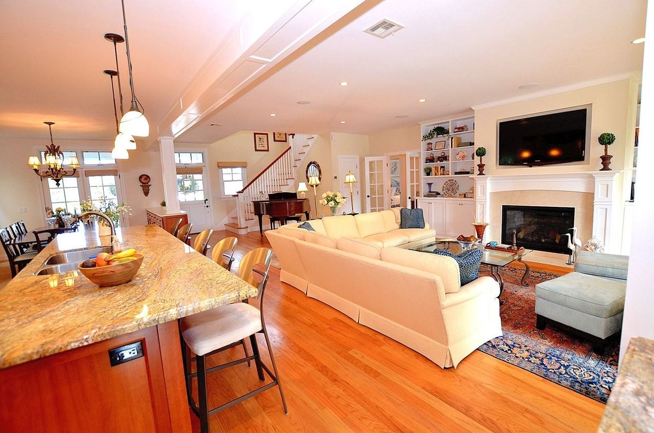 135 E Ave - Photo 4 of 24