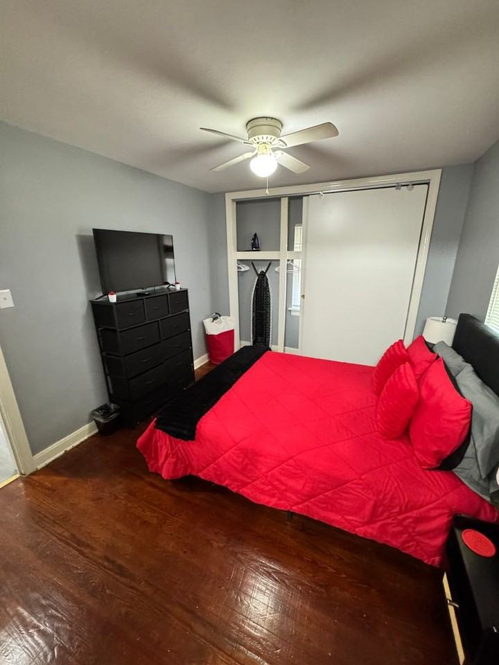 1732 Winder St - Photo 7 of 20