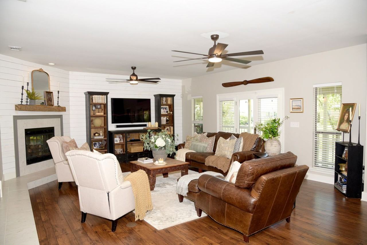 416 Aruba Way - Photo 6 of 29