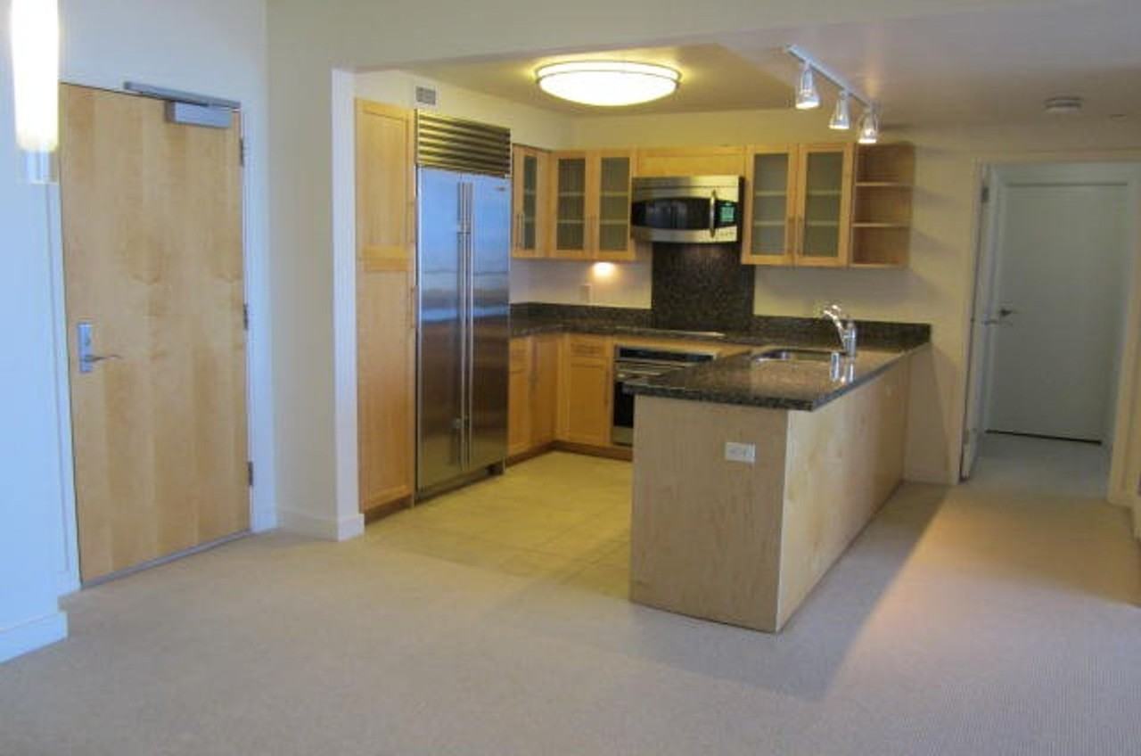 600 Queen St #3505 - Photo 3 of 17