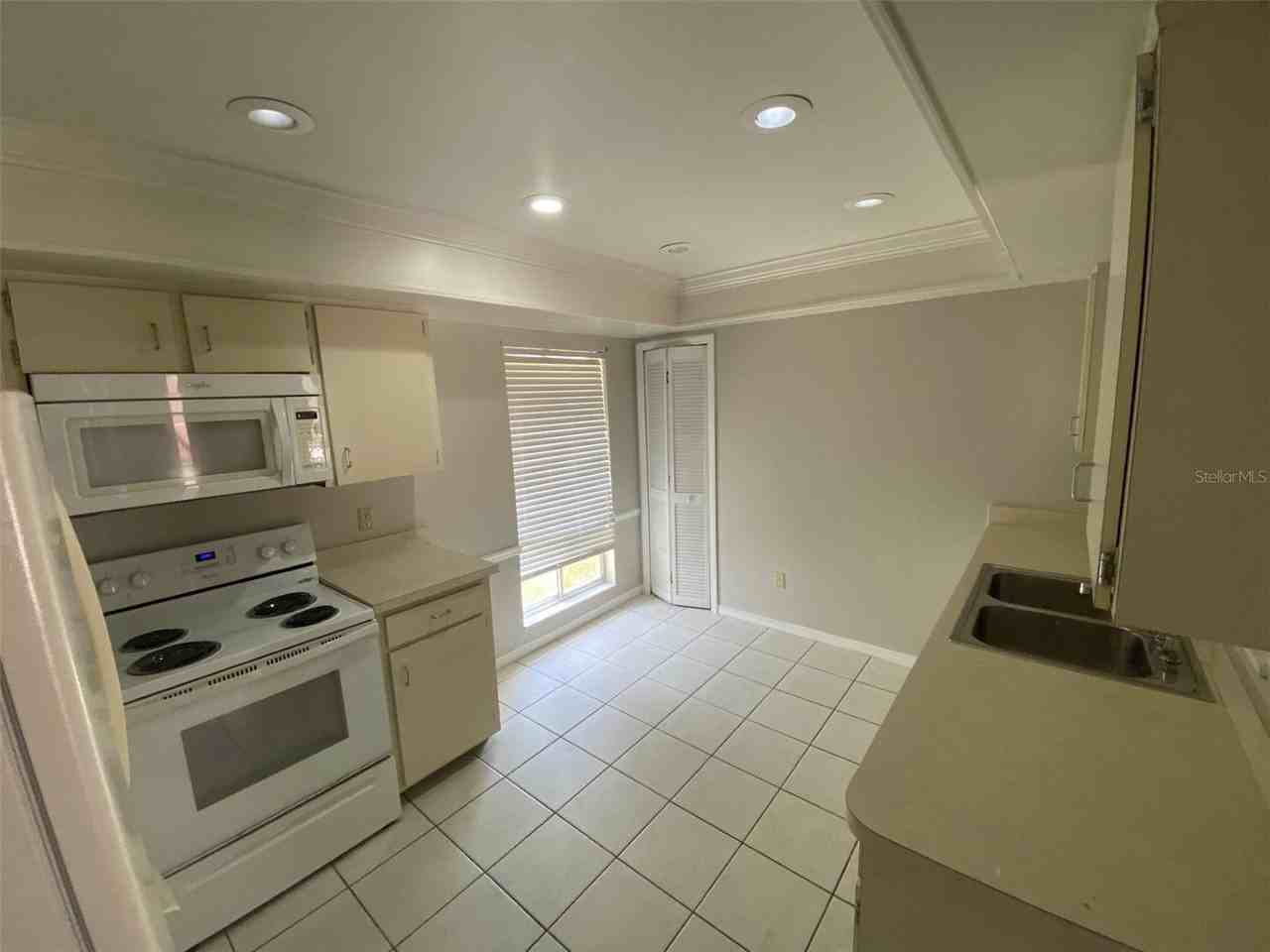 4908 Fiji Cir - Photo 5 of 17