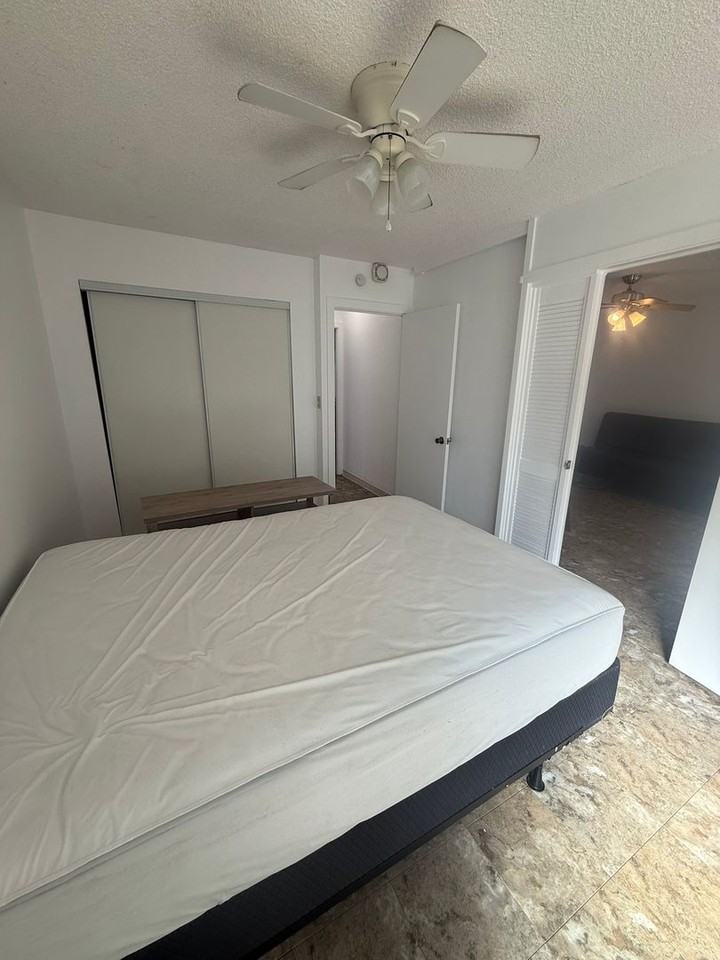 225 Liliuokalani Ave #2A - Photo 6 of 12