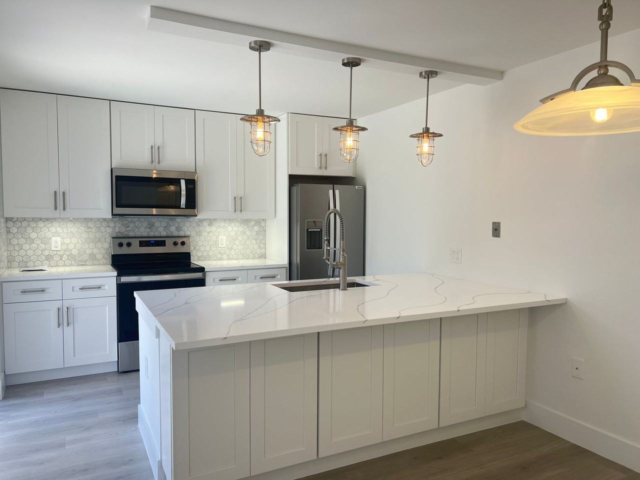 5714 57th Way - Photo 7 of 24