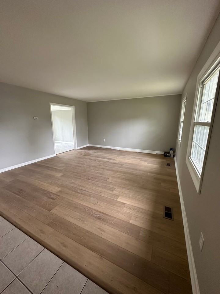 35 Medford Ln - Photo 2 of 18