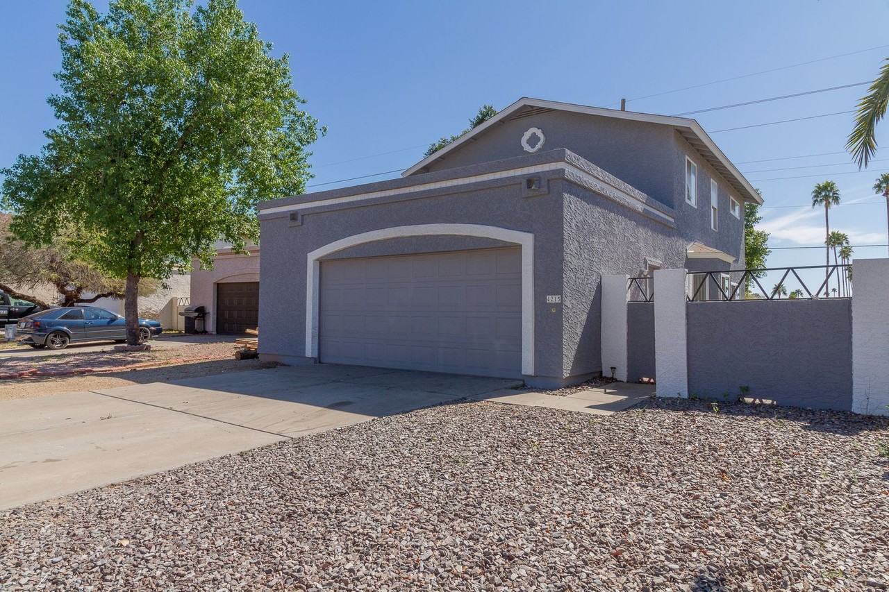 4215 E Caballero Cir
