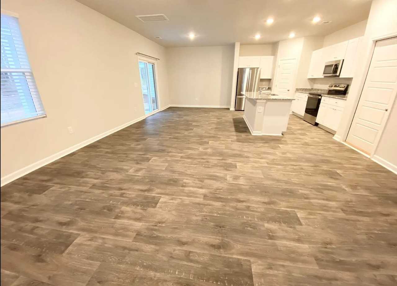 326 Ladyfish Loop Nw - Photo 4 of 39