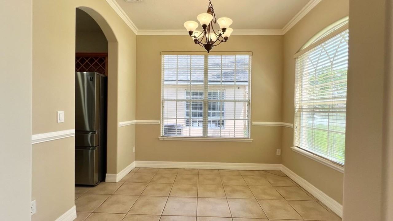 1626 Talon Ct - Photo 3 of 20