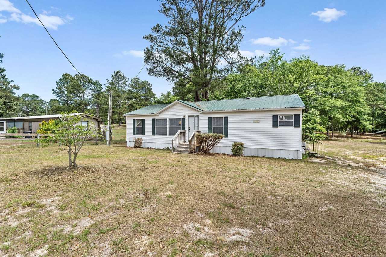 735 Bennock Mill Rd - Photo 2 of 19