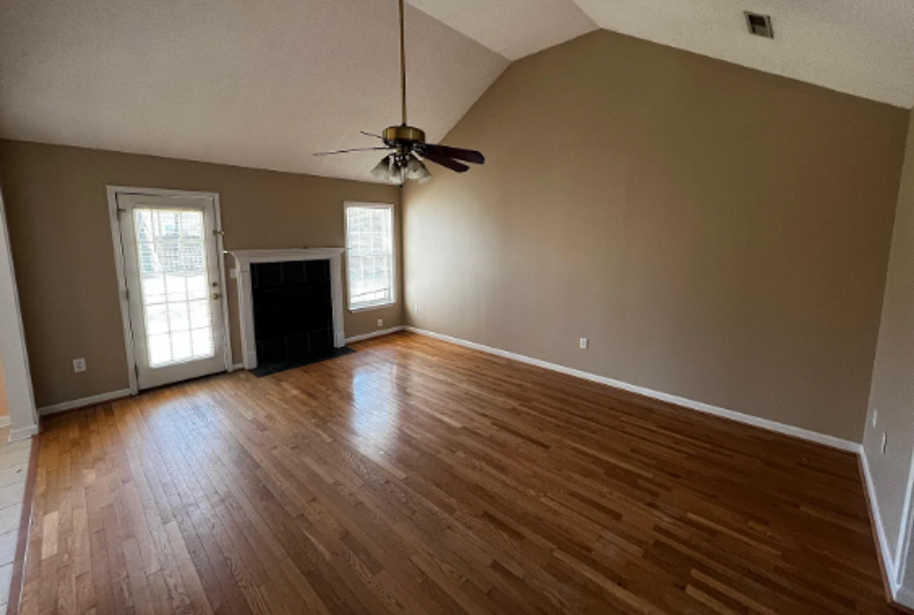 667 Ponderosa Dr