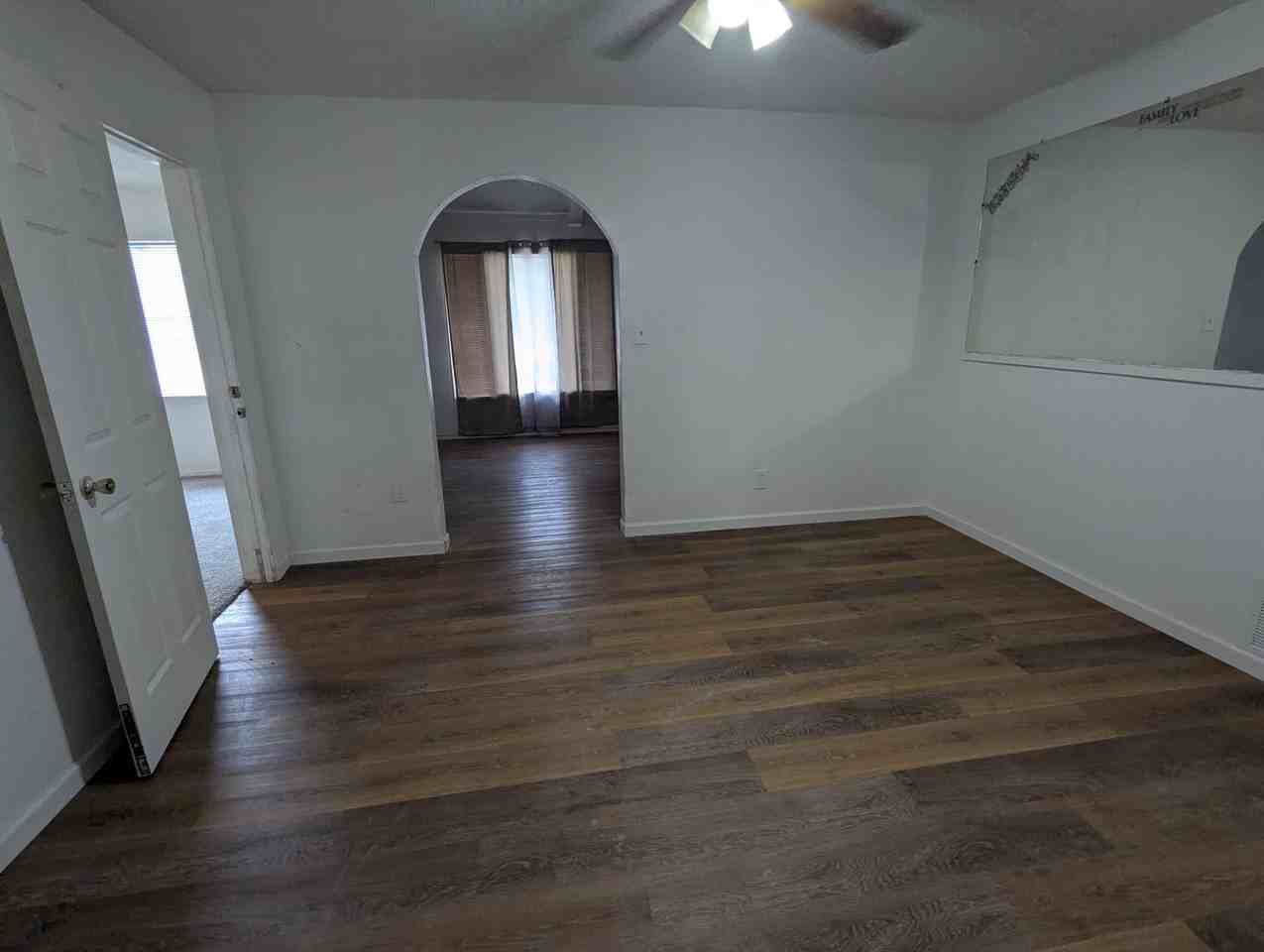 1517 25th St - Photo 7 of 24