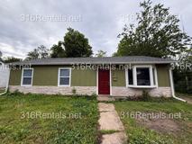 4324 S Dover St - Photo 1 of 1
